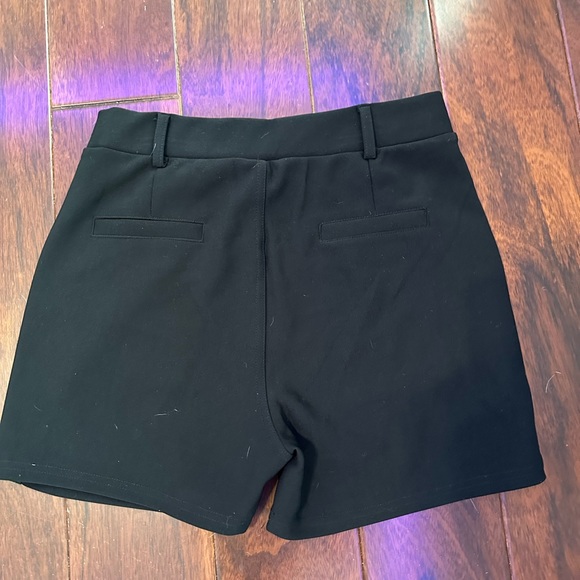 Black business casual shorts - Picture 2 of 2
